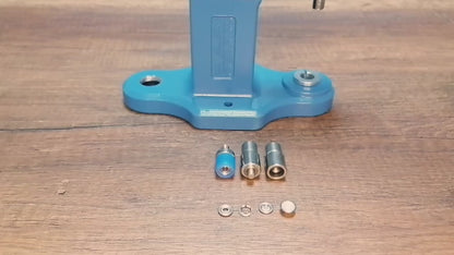 Ensemble de matrices pour boutons-pression pour presse à main